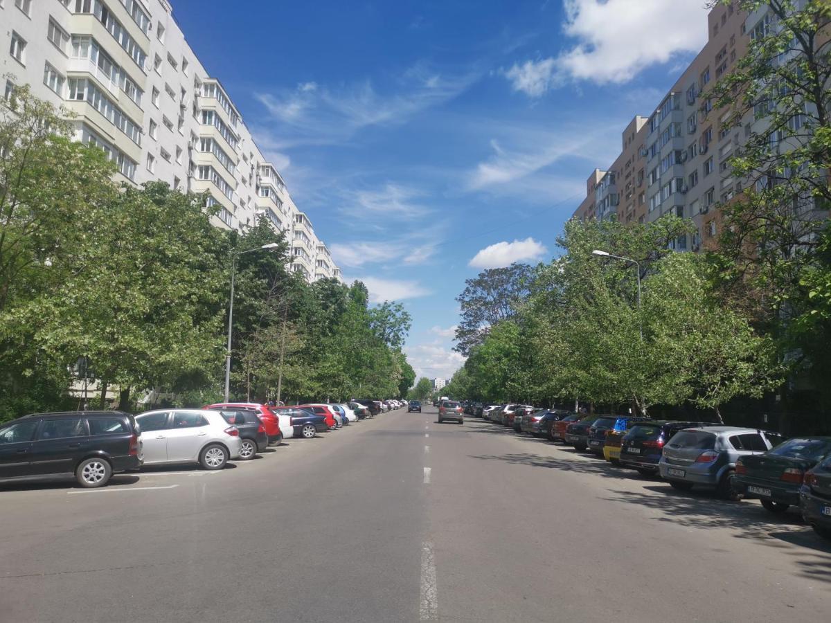 Sunset Bucharest Apartment ภายนอก รูปภาพ