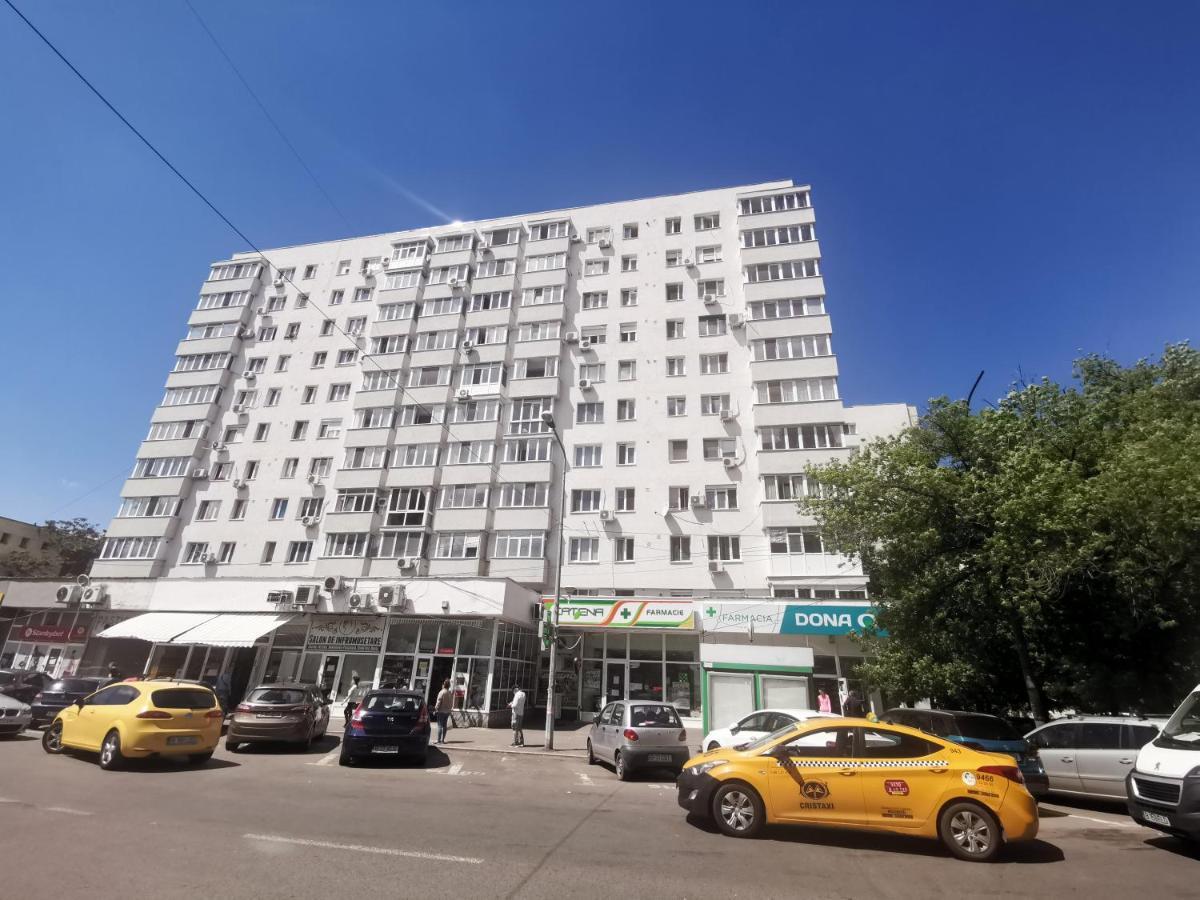 Sunset Bucharest Apartment ภายนอก รูปภาพ