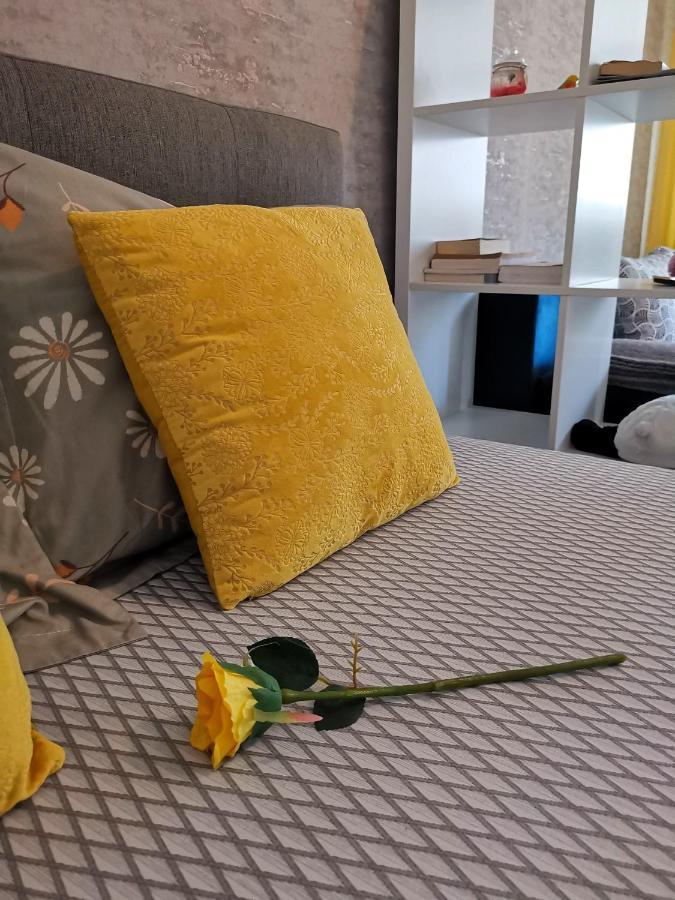 Sunset Bucharest Apartment ภายนอก รูปภาพ